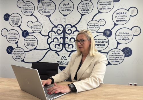 Bojana Milošević, Rukovodilac službe za ljudske resurse, Milenijum osiguranjeMladi nas uče brzini,  a mi njih promišljanju